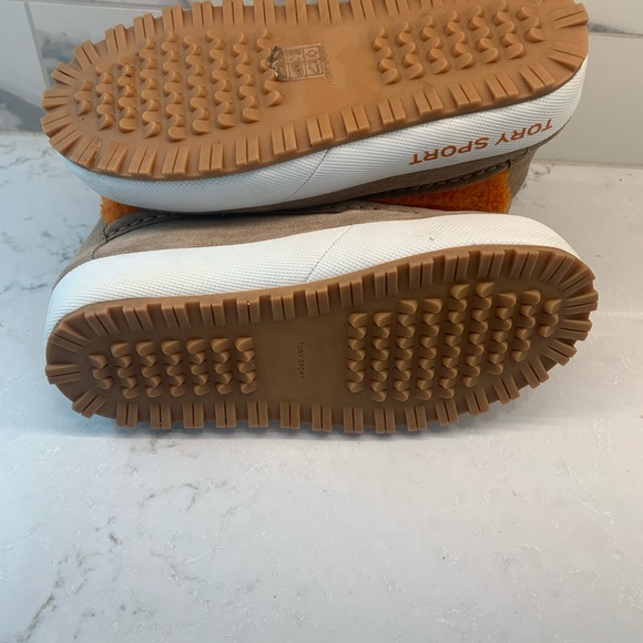 Tory Burch Sport Vibrant Orange Shearling Moccasin Tan Boots Size 6.5 - Picture 6 of 7